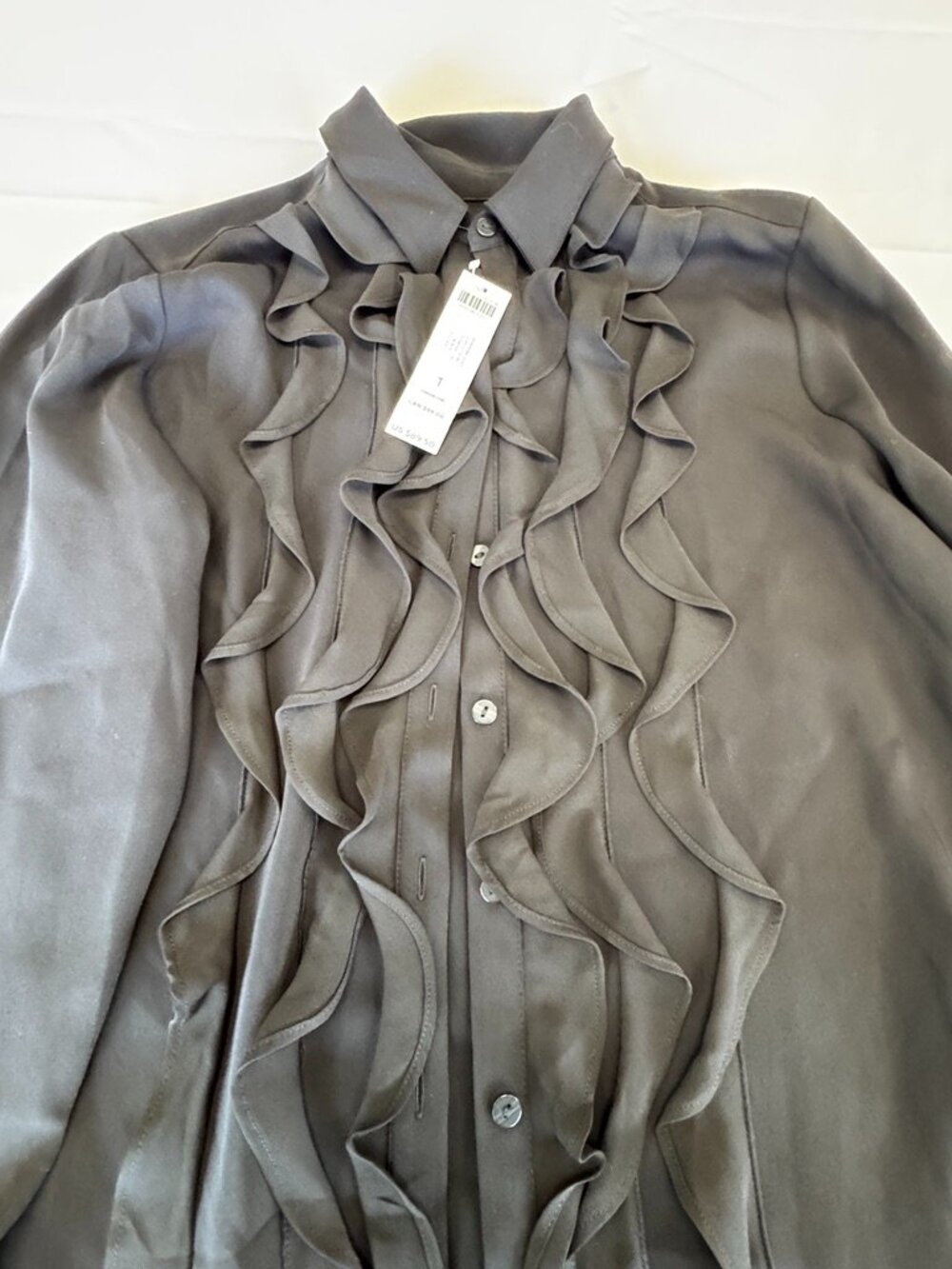 Chico's Black Ruffle Front Long-Sleeve Blouse Size 1/M/8-10 - Picture 2 of 7